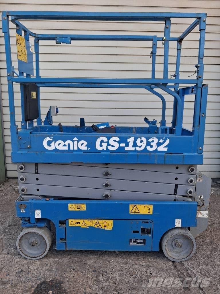 Genie GS 1932 Saksilavat