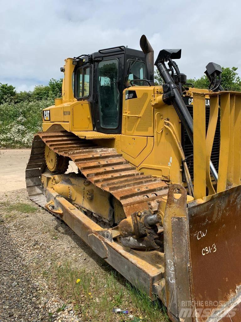 CAT D6T LGP Telaketjupuskutraktorit