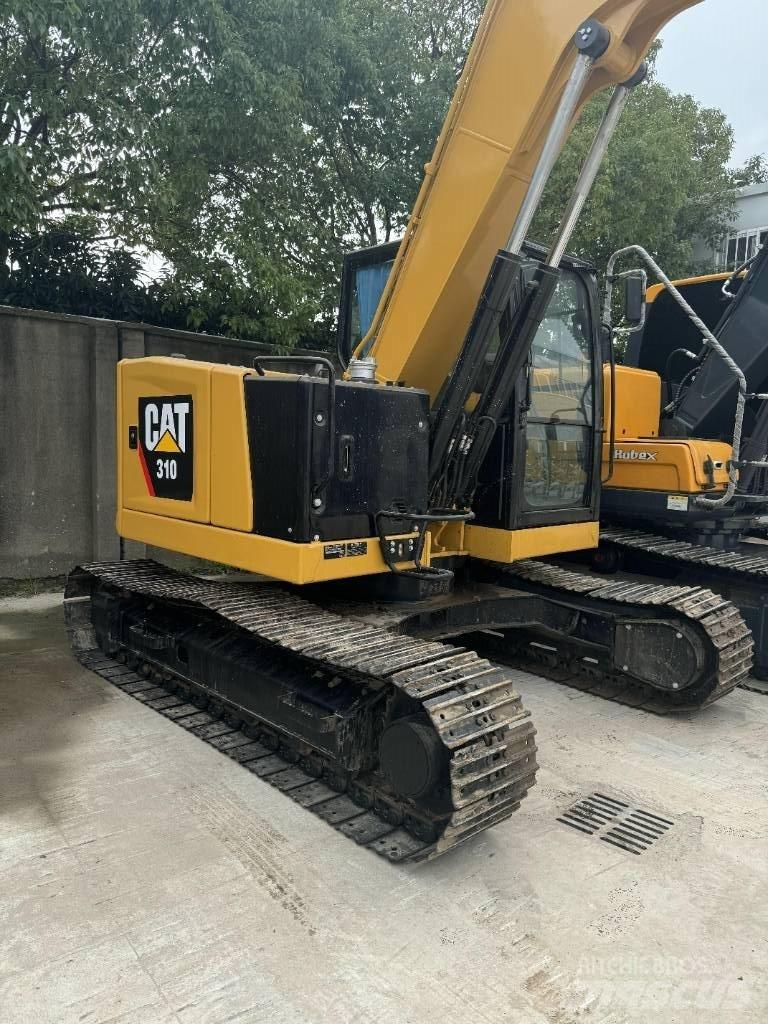 CAT 310 Yksivalssijyrät