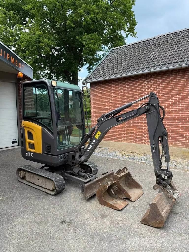 Volvo EC 18 C Minikaivukoneet < 7t