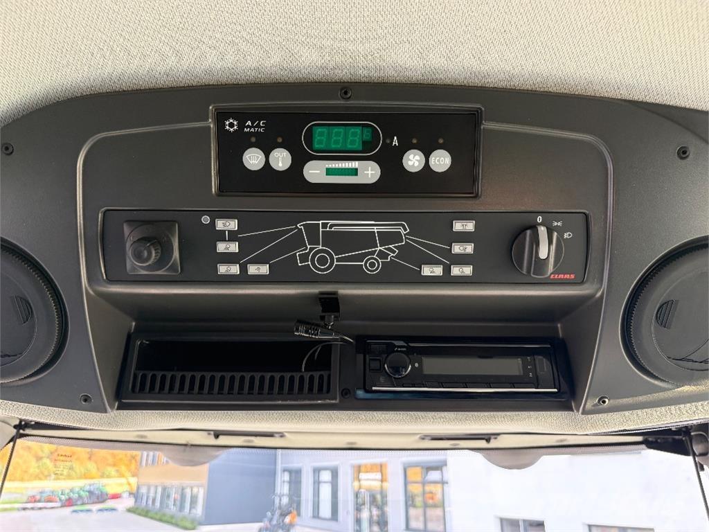 CLAAS LEXION 7500 Leikkuupuimurit