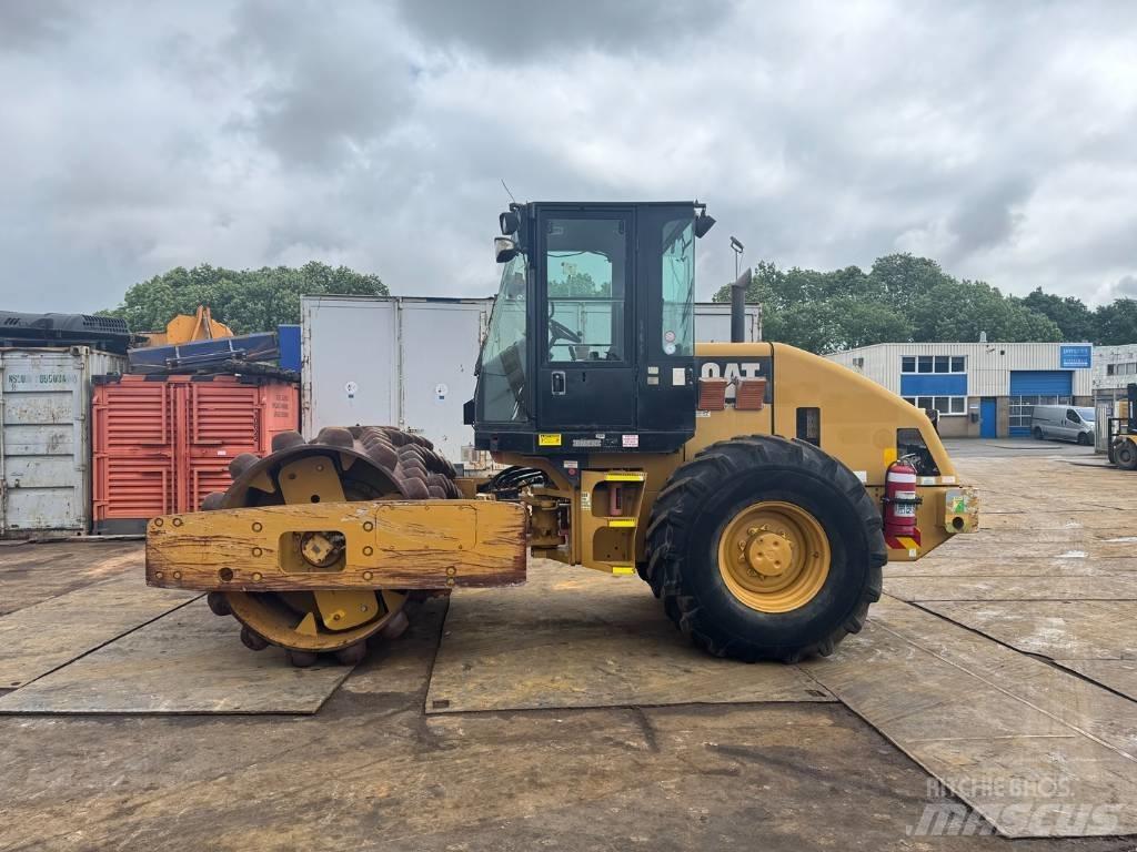 CAT CP 533 E Yksivalssijyrät