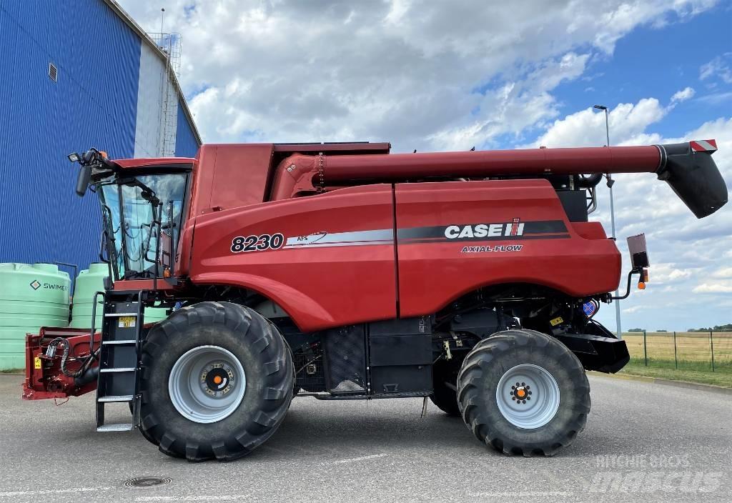 Case IH 8230 Leikkuupuimurit