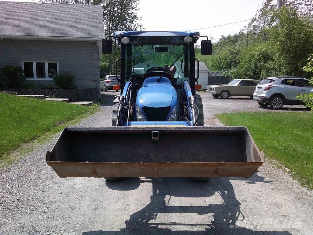 New Holland 3050 Traktorit