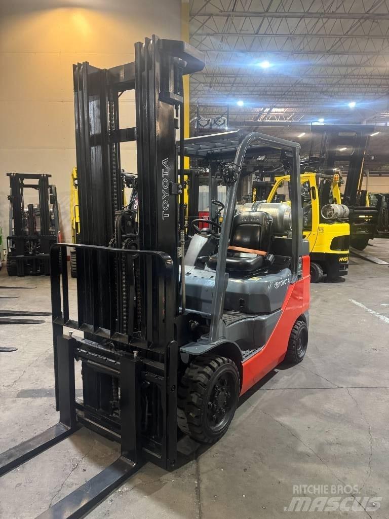 Toyota 8 FGCU 30 Muut haarukkatrukit