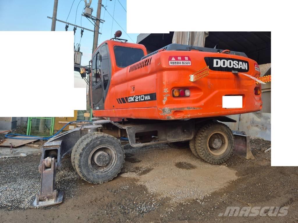 Doosan DX210W Pyöräkaivukoneet