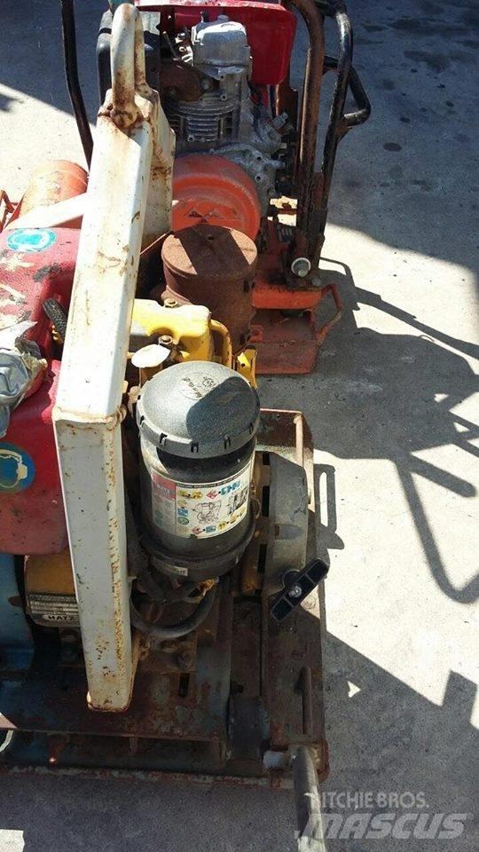 Ammann 30X50 Tärylevyt