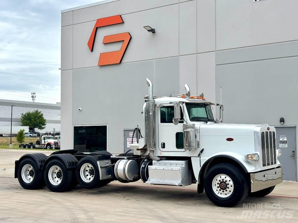Peterbilt 388 Vetopöytäautot