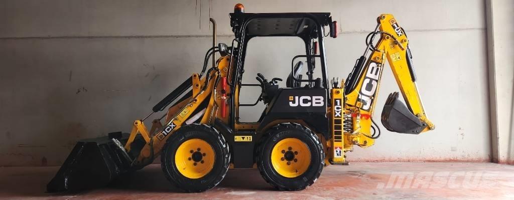 JCB 1 CX Kaivurikuormaajat