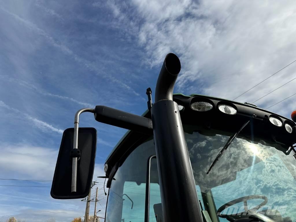 John Deere 6155 R Traktorit