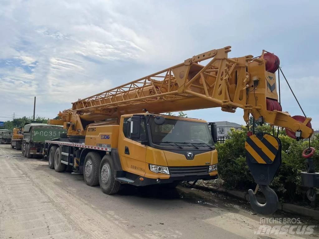 XCMG QY70KC Mobiilinosturit