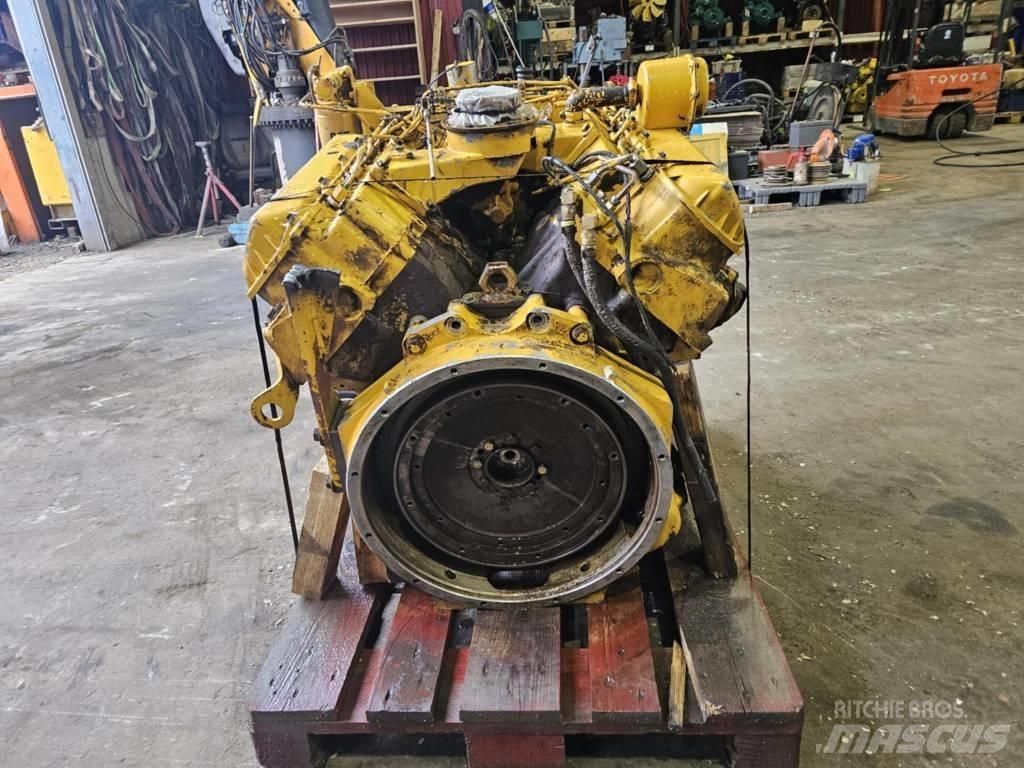 CAT 3208 Moottorit