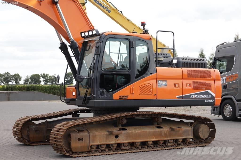 Doosan DX255LC-7 Telakaivukoneet