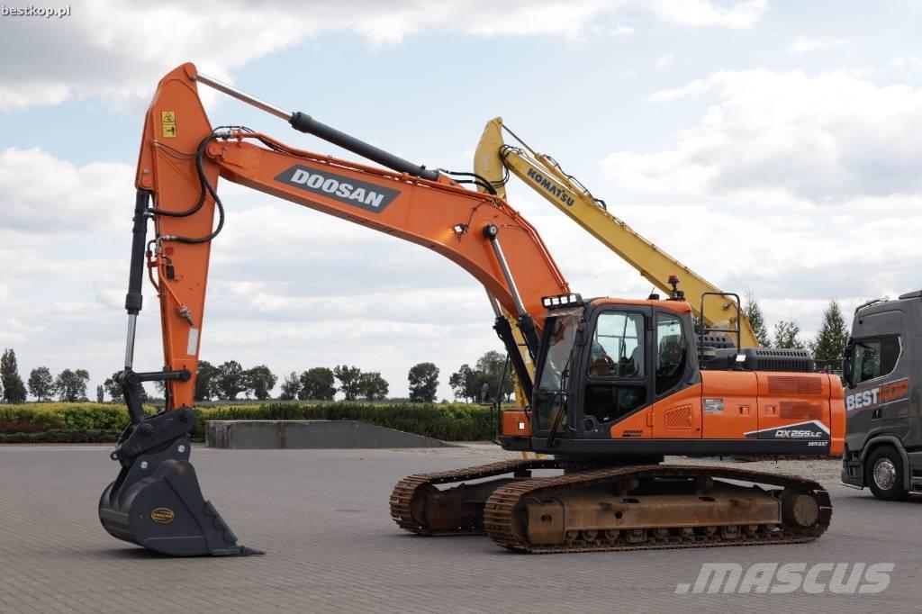 Doosan DX255LC-7 Telakaivukoneet