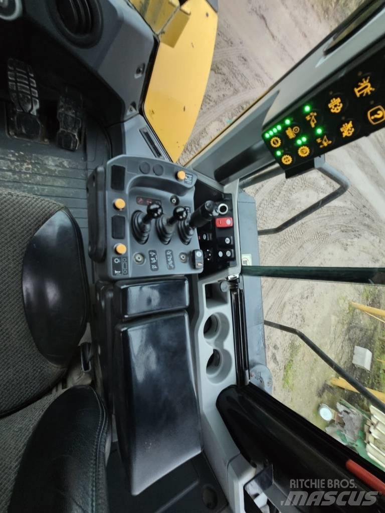 CAT 950M Pyöräkuormaajat