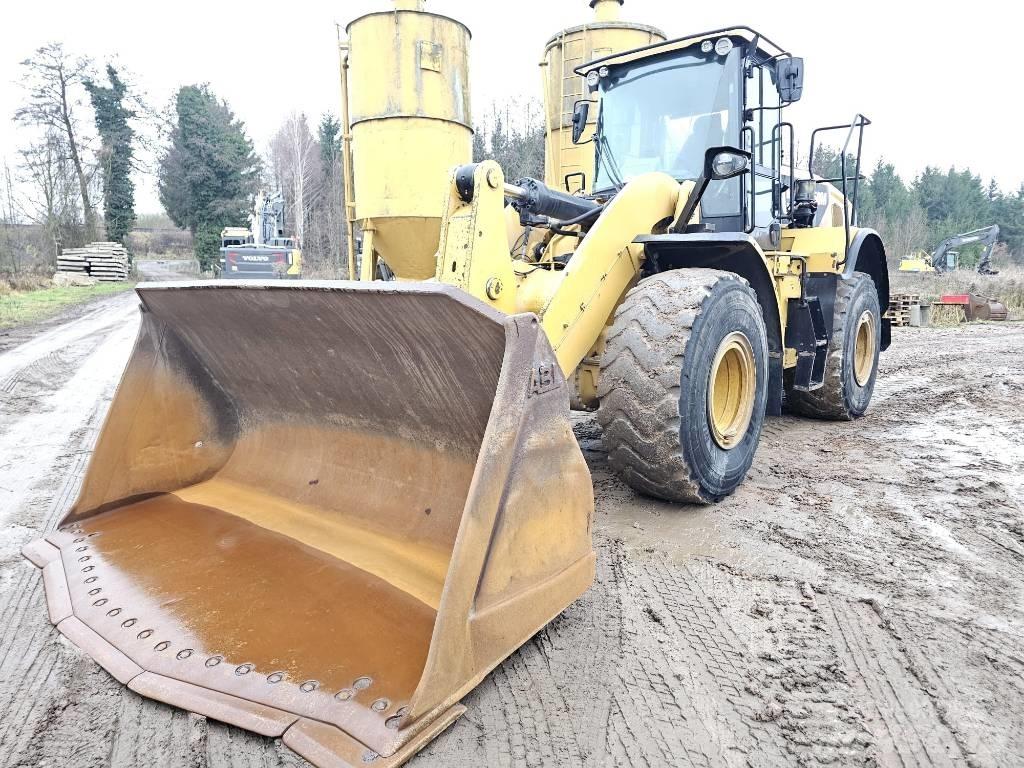 CAT 950M Pyöräkuormaajat