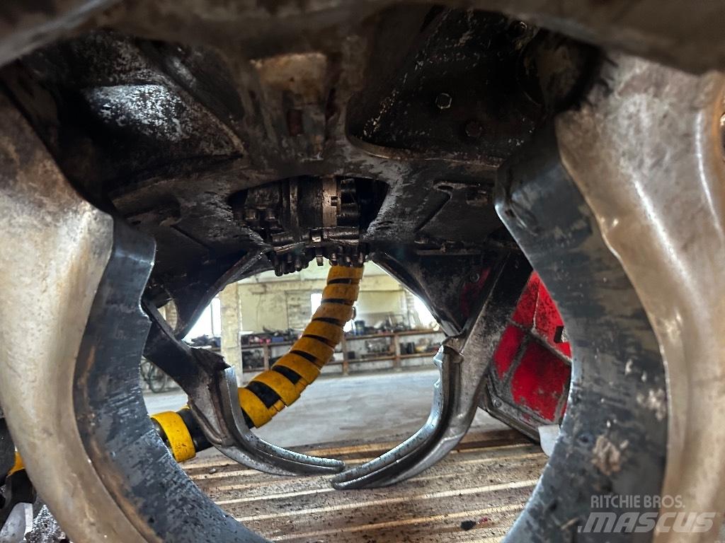 Komatsu C144 Hakkuupäät