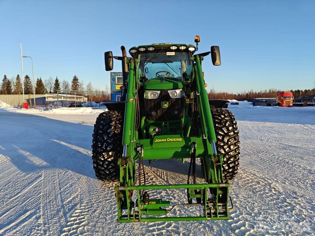 John Deere 6155R Traktorit