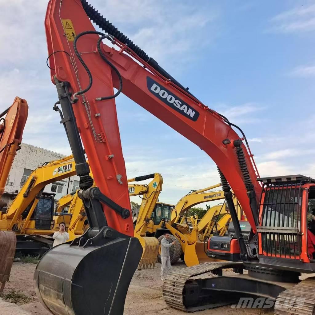 Doosan DX 300LC -9C Telakaivukoneet