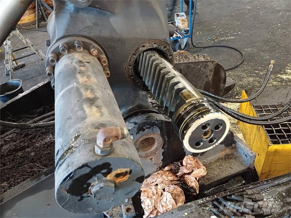 Loglift 190v Harvesterinosturit