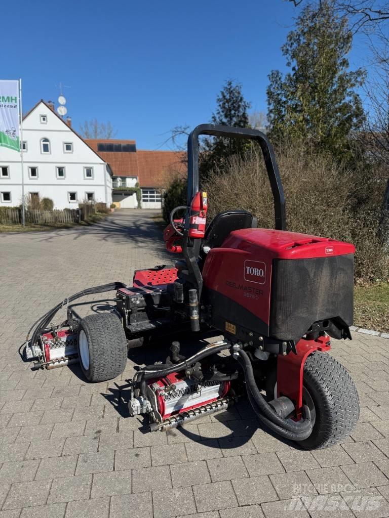 Toro Reelmaster 3575 Väyläleikkuri
