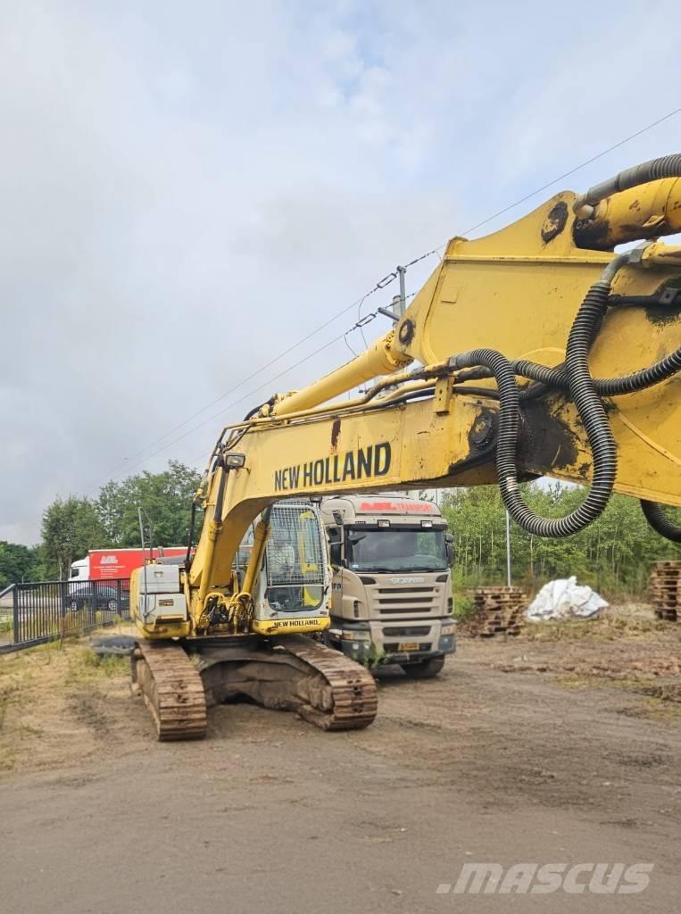 New Holland E 245 B Telakaivukoneet