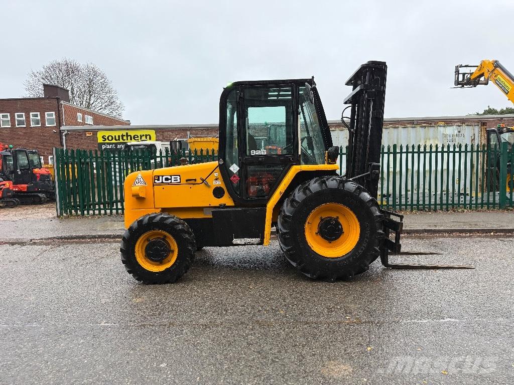 JCB 926 Maastotrukit