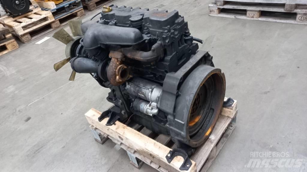 Deutz BF4M2011 Moottorit