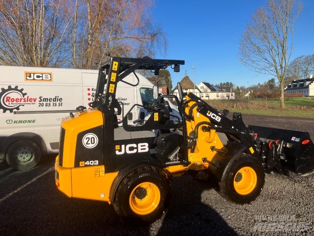 JCB 403 Liukuohjatut kuormaajat