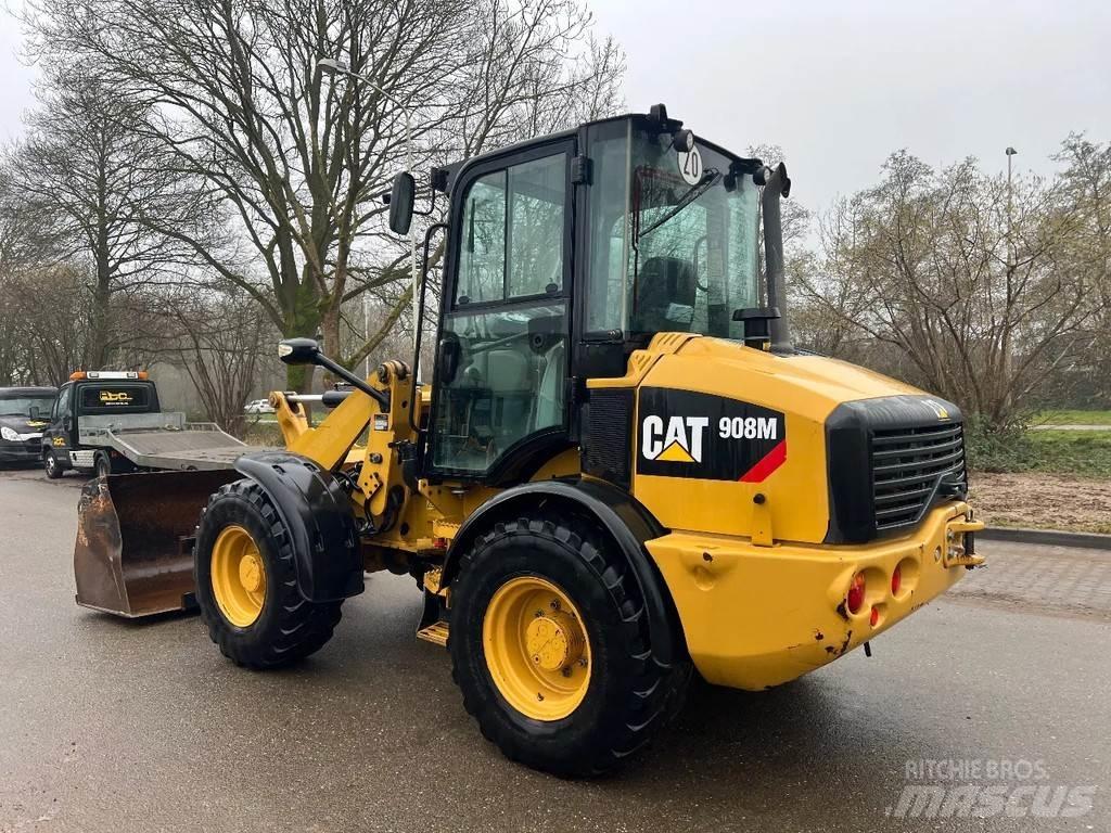 CAT 908M Pyöräkuormaajat