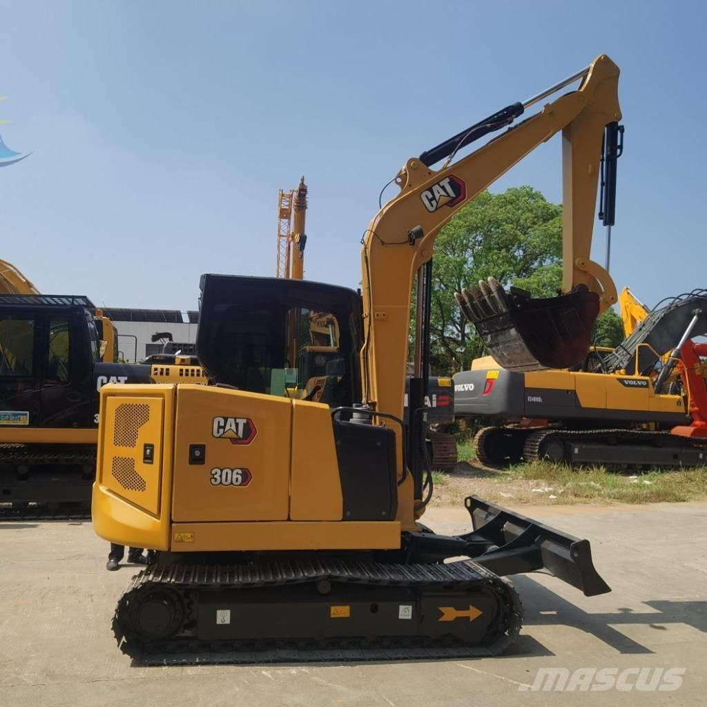 CAT 306 Minikaivukoneet < 7t