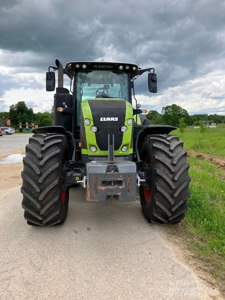 CLAAS Axion 920 Traktorit