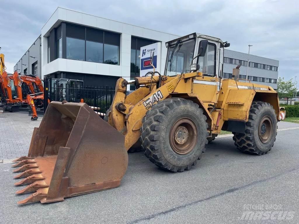 Liebherr L541 Pyöräkuormaajat