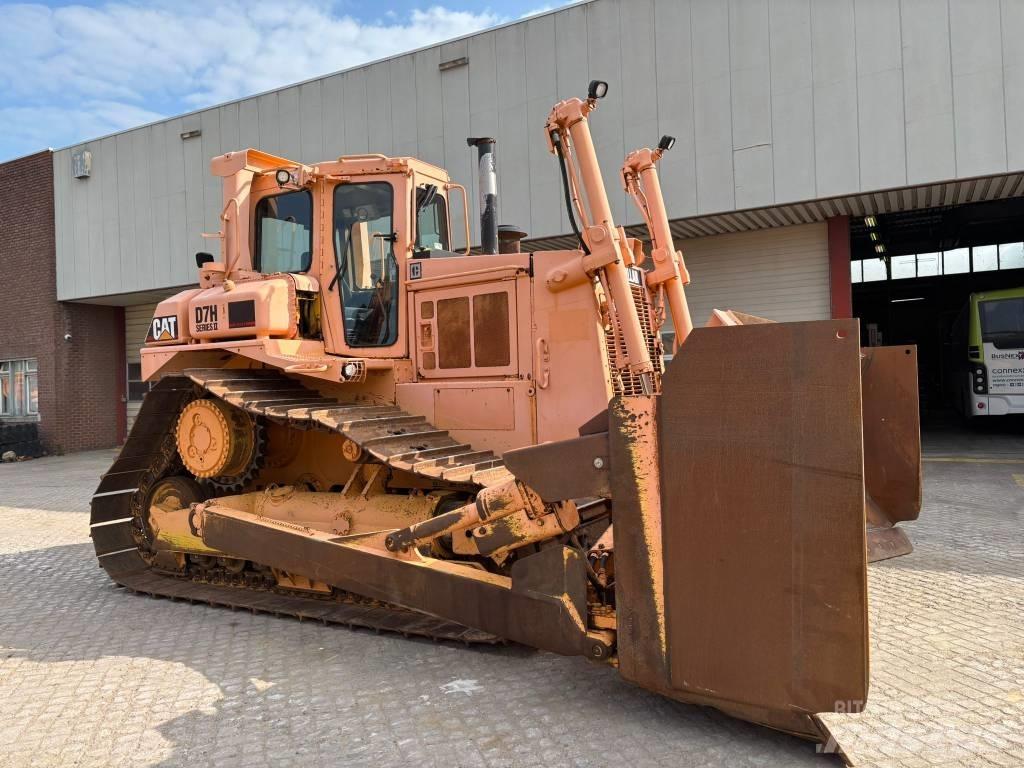 CAT D 7 H Telaketjupuskutraktorit