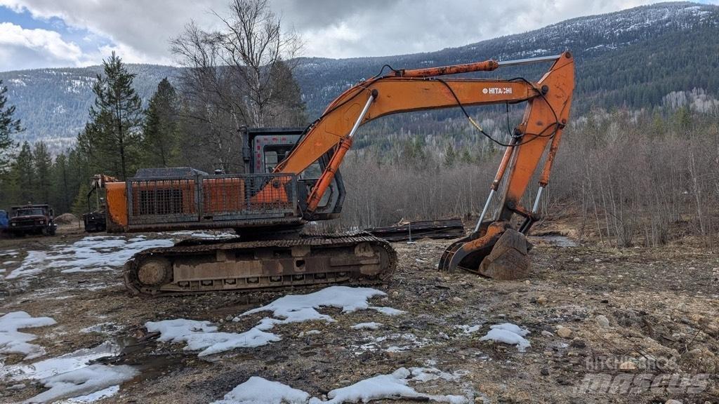 Hitachi EX 200 Telakaivukoneet