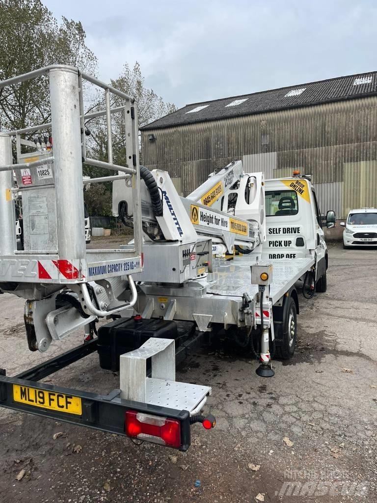 Multitel HX 200EX Nostolava-autot