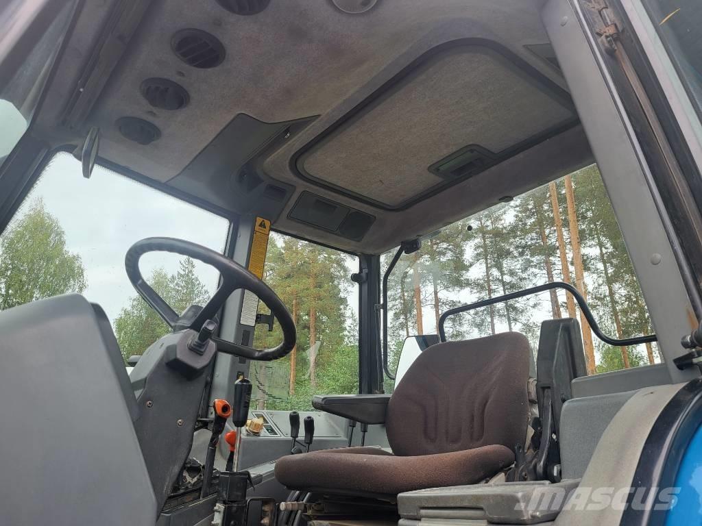 Ford 7740 DC Traktorit