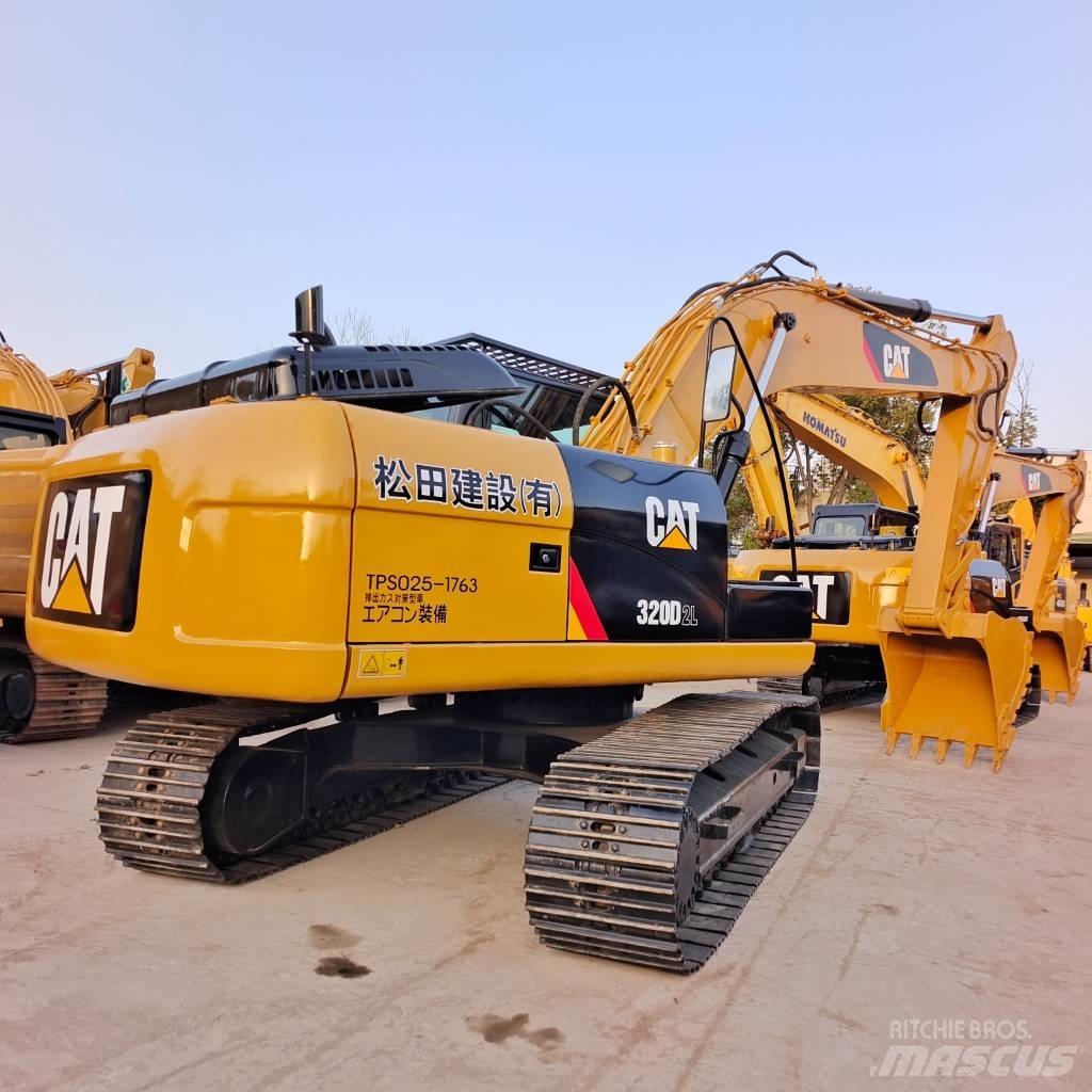 CAT 320DL Telakaivukoneet