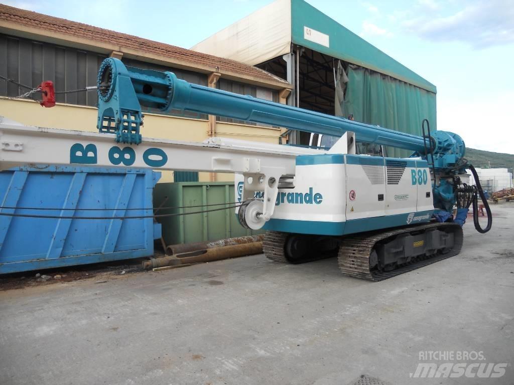 Casagrande B 80 Paalutuskoneet