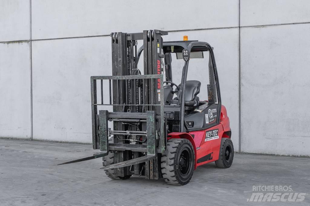 Manitou MI 30 D Dieseltrukit