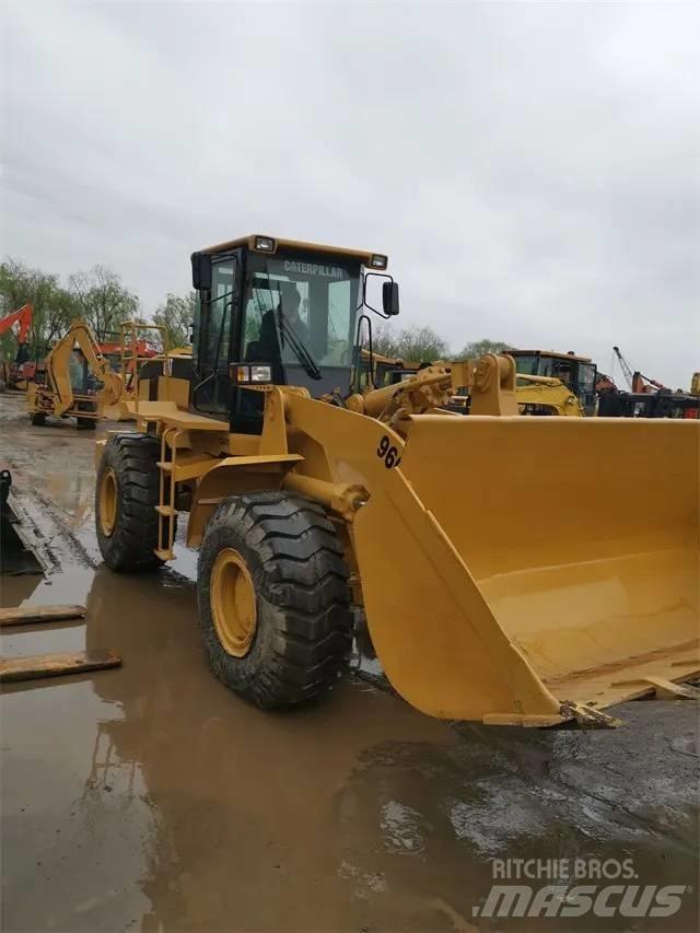 CAT 966G Pyöräkuormaajat