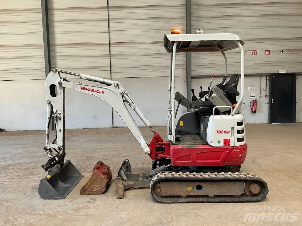 Takeuchi TB 215 R Minikaivukoneet < 7t
