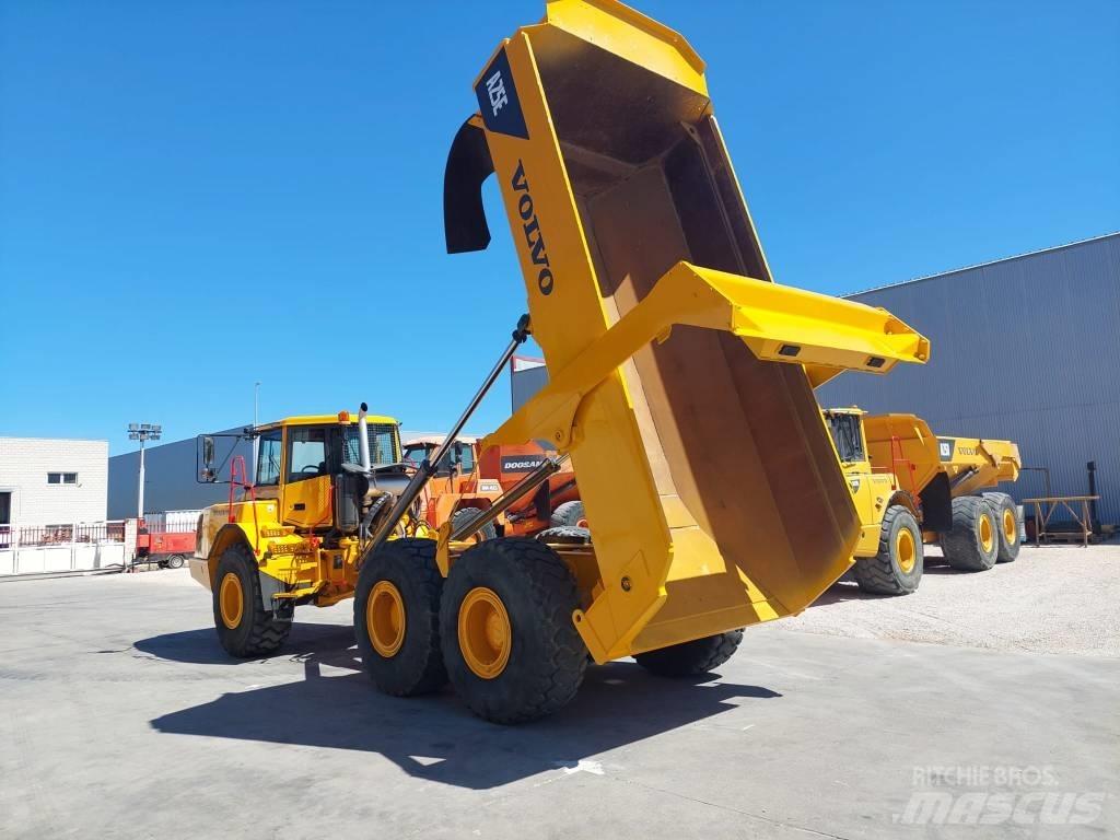 Volvo A 25 E Dumpperit