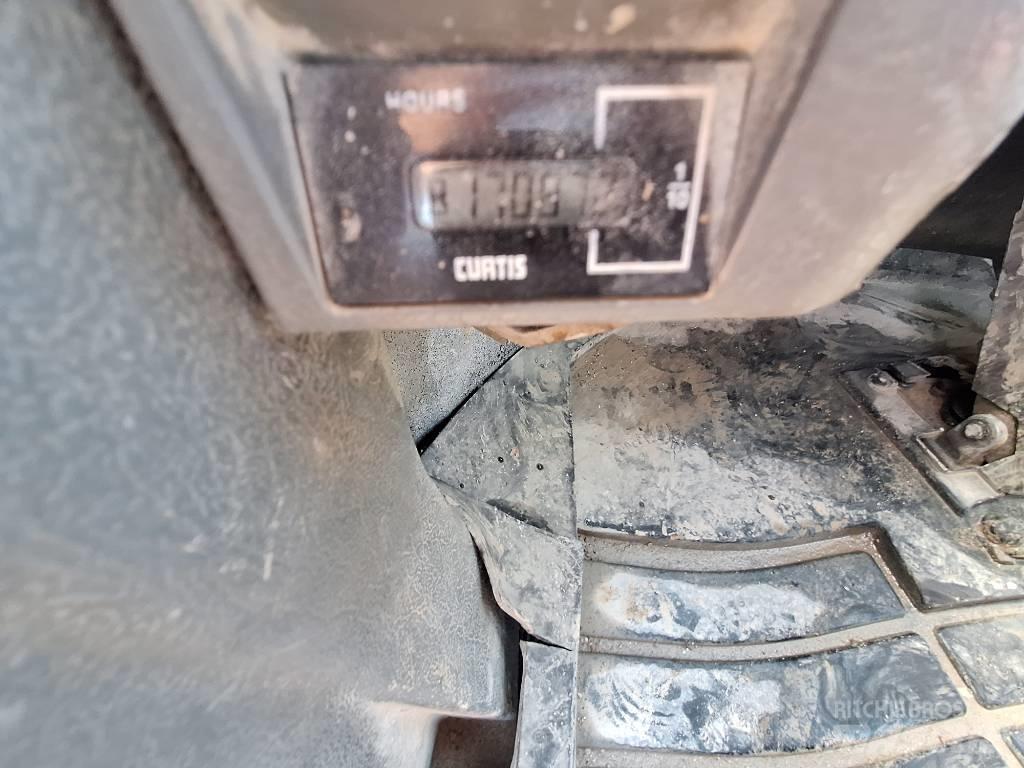 Doosan DL 300 Pyöräkuormaajat
