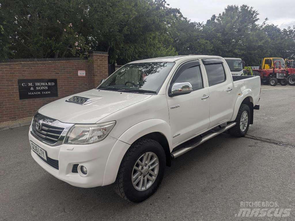 Toyota Hilux Lava-autot