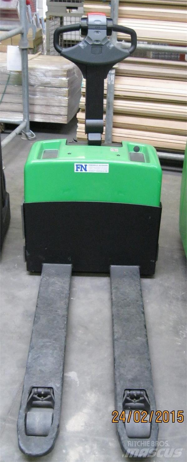Cesab P213 1,3 to Lavansiirtotrukit