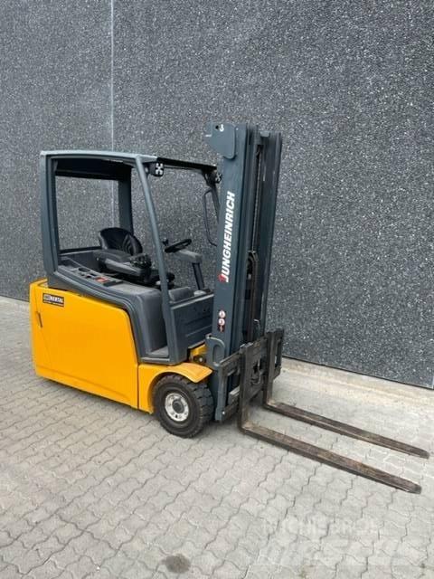 Jungheinrich EFG 218 Sähkötrukit
