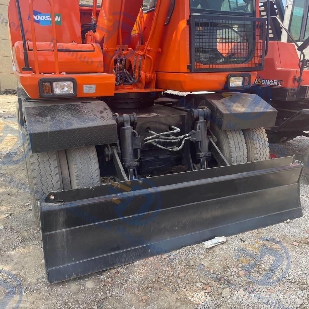 Doosan DH150W-7 Pyöräkaivukoneet
