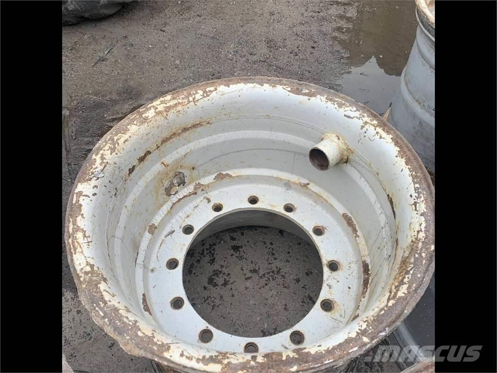 Gremo 1350 24x26,5 Renkaat ja vanteet