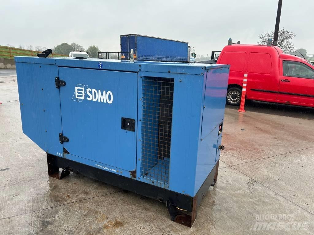 Sdmo J 44 K Dieselgeneraattorit